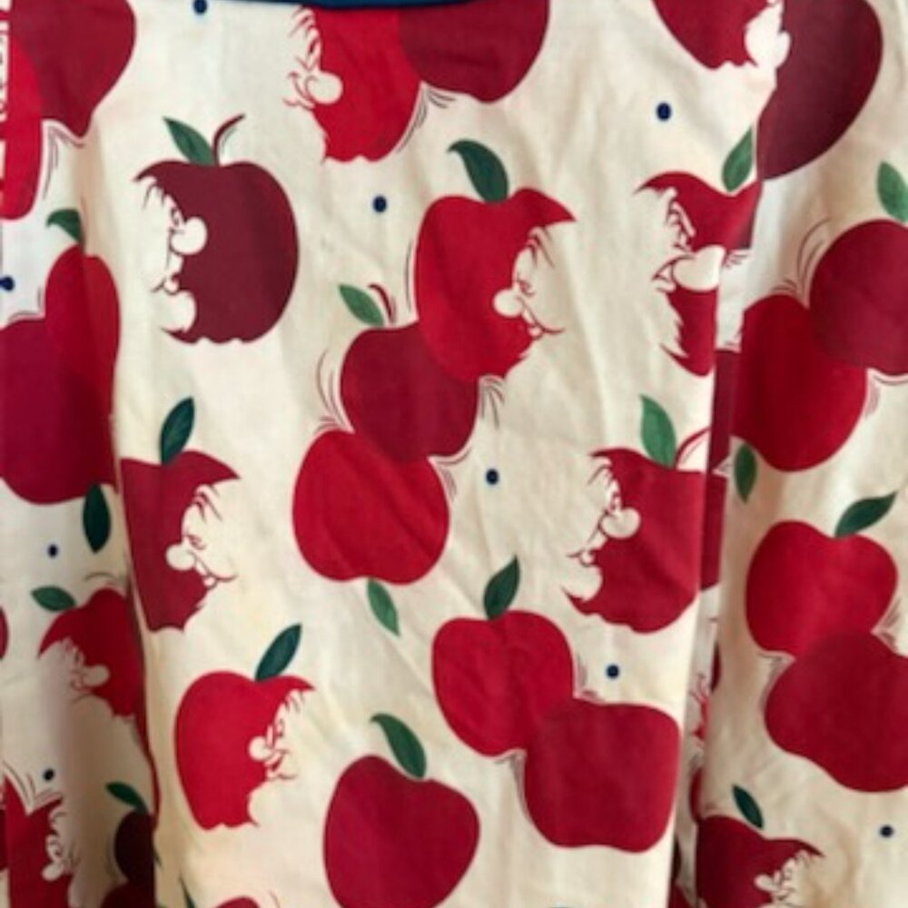 Disney Parks Snow White Poison Apple Dress Seven Dwarfs Size Large RARE - Picture 10 of 13